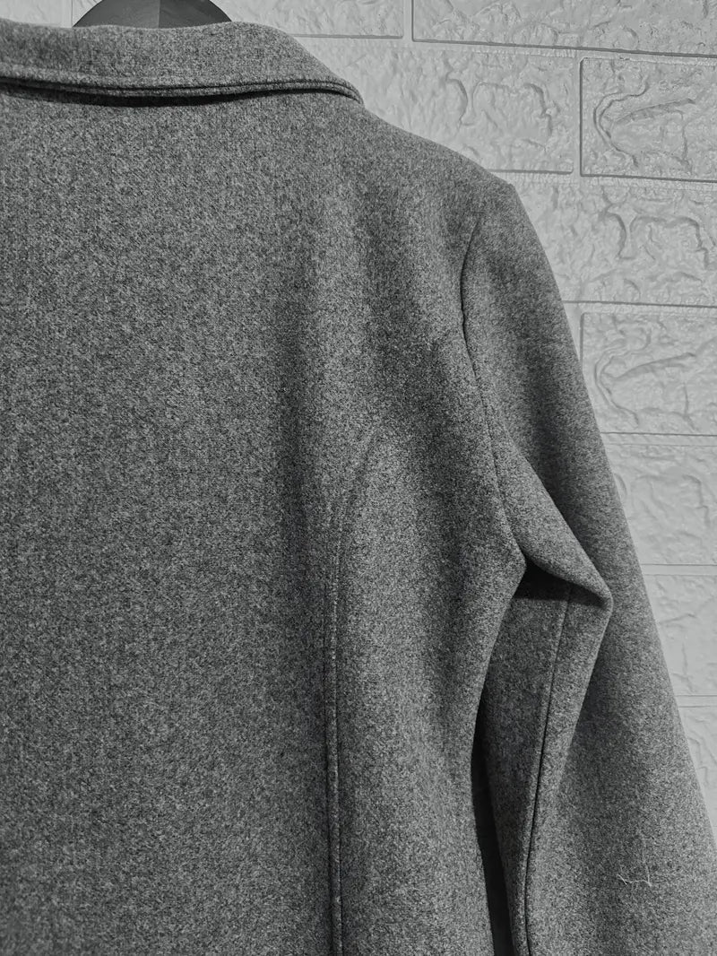 Enknappskappa för Damer – Minimalistisk Chic med Smickrande Silhuett